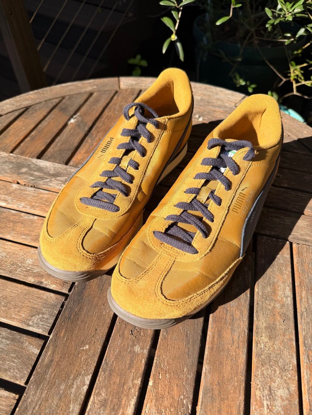 Puma Easy Rider Vintage Sneakers Men’s 11 Mustard Gold Navy Suede Retro